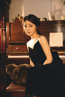 车子一晃就弄进了岳